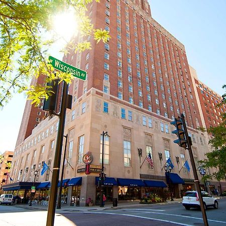 Готель Hilton Мілвокі Екстер'єр фото