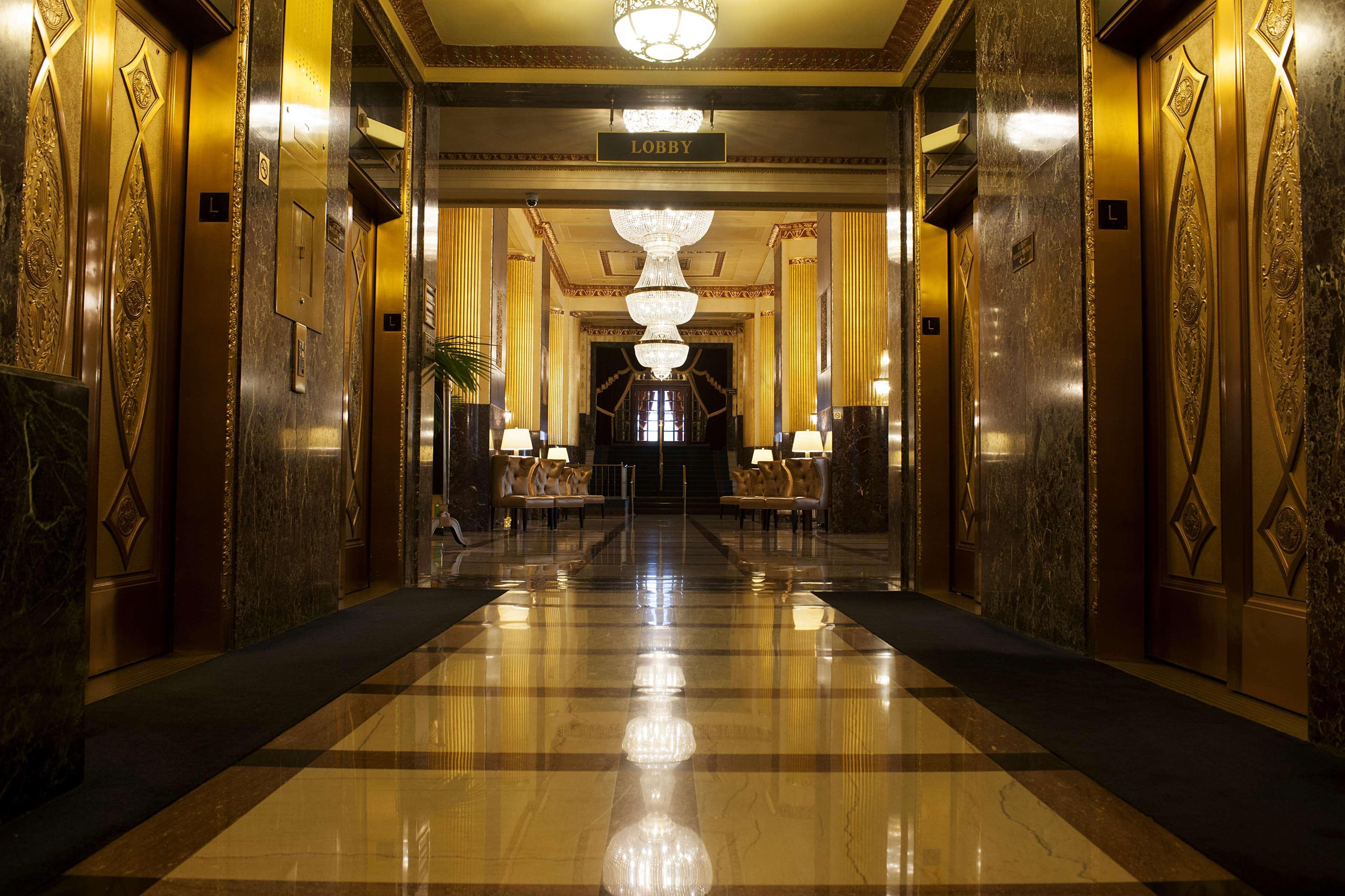 Готель Hilton Мілвокі Екстер'єр фото